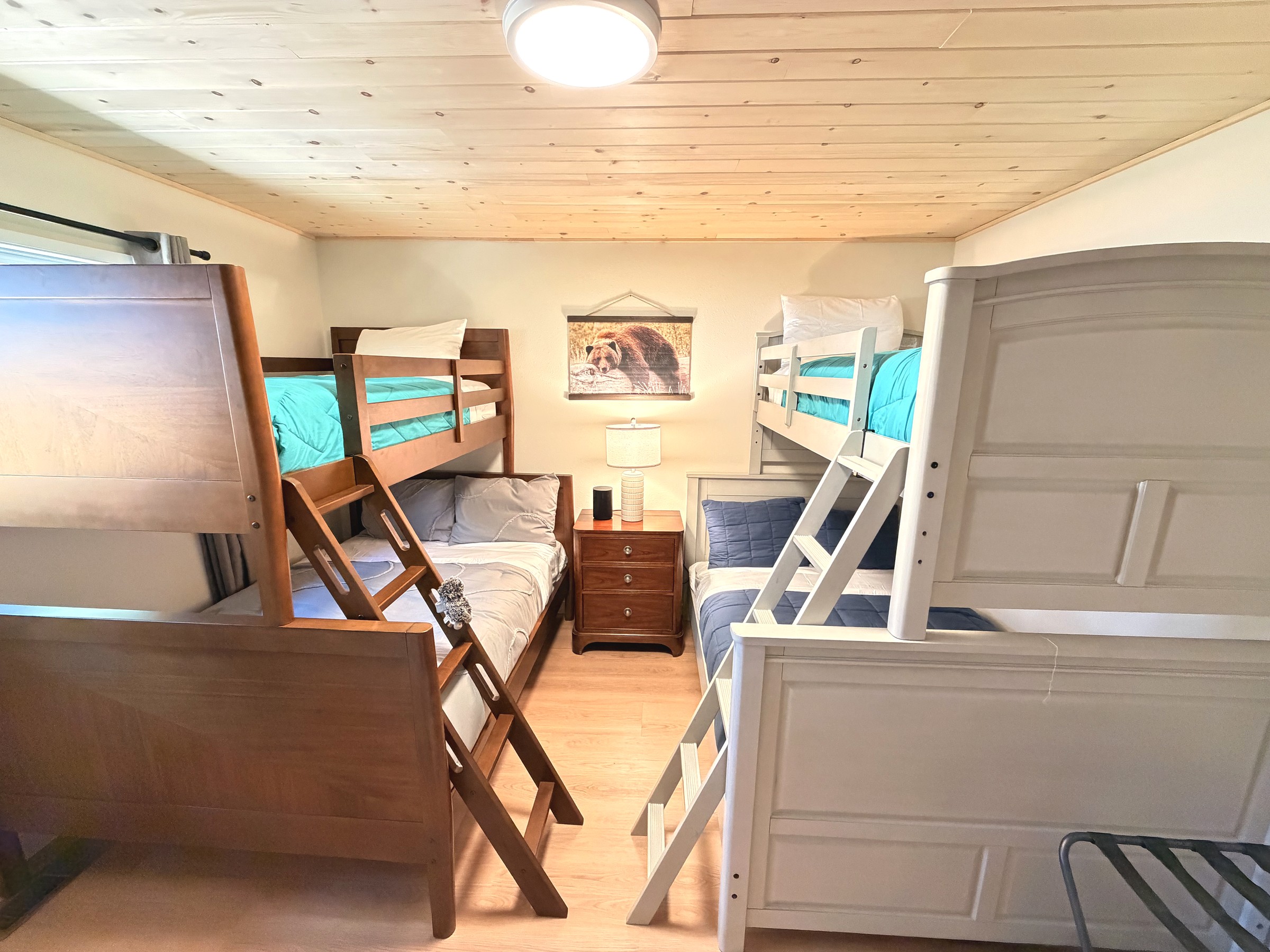Bunk room with two sets of bunks for the kids